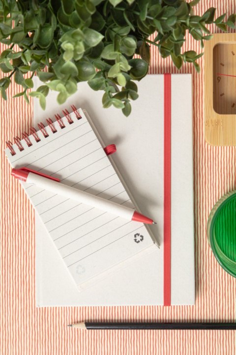 Notes z kartonów po mleku