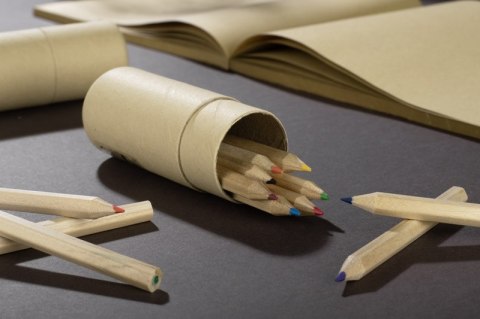 Kredki w tubie 12 szt. REDKO