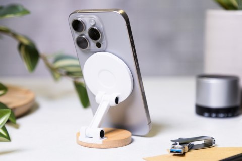 Magnetyczny uchwyt na telefon