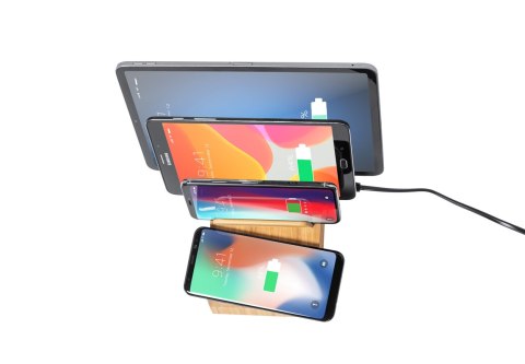 Angily stacja łądująca USB