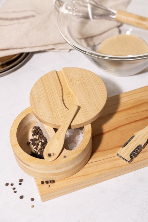 Munnar pojemnik na sól i pieprz