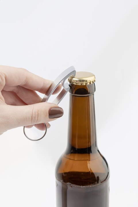 Brelok z otwieraczem do butelek