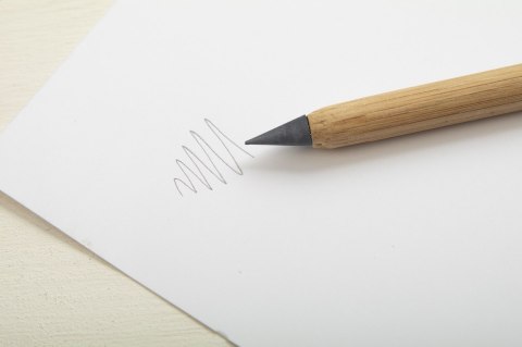 Tebel bambusowy długopis bezatramentowy