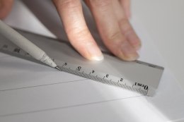 Linijka metalowa 30 cm FERRA