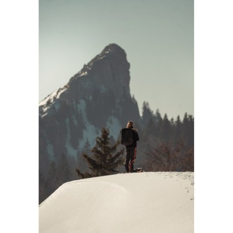 Bobby Explore plecak chroniący przed kieszonkowcami