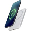 Powerbank Avis 5000 mAh z recyklingowanego aluminium posiadającego certyfikację RCS, z wbudowanym magnesem srebrny
