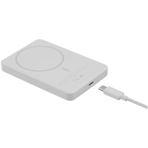 Xtorm Go2 powerbank o mocy 15 W i pojemności 5000 mAh z szybkim ładowaniem biały (12460201)