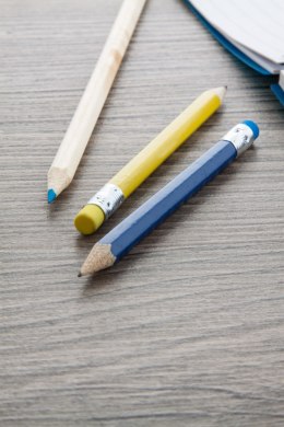 Minik mini ołówek