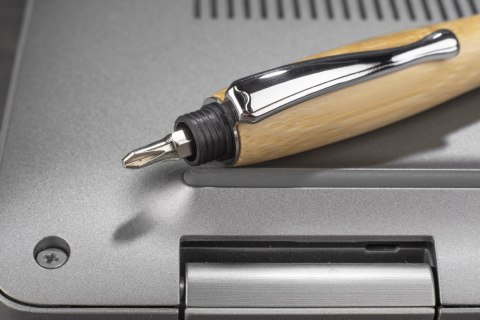 Długopis ze śrubokretem ARETI